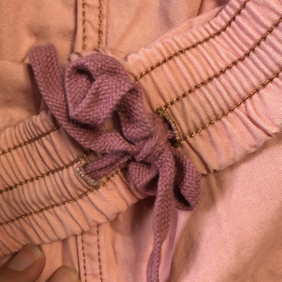 Patagonia Funhoggers 6” Casual Pull-On Cotton Shorts in Sunfade Pink - Picture 6 of 10